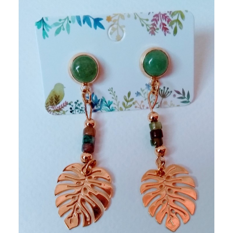 Boucles d'oreilles Monstera, pierres naturelles, aventurine verte et agate indienne, création  Martine Portelli, Marseille