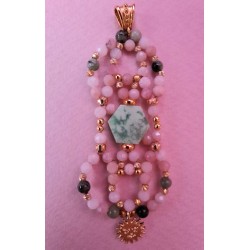 Collection Dentelles de Perles: Pendentif chrysophase, opale rose et rubis zoïsite SOLEIL TENDRE