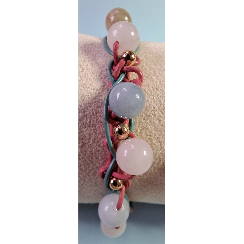 Bracelet cuir et Morganite Guimauve, création Martine Portelli Bracelet cuir et Morganite Guimauve, création Martine Portelli
