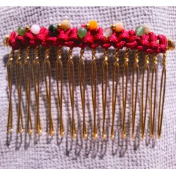 Barrette peigne à cheveux FRAISE DES BOIS macramé de soie rouge, agates indienne et crazy
