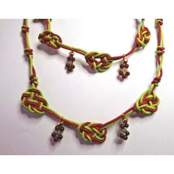 Collier ras du cou soie macramé, cornaline et agate indienne Fragola