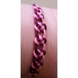 Bracelet coulissant soie macramé Rose améthyste, création Martine Portelli