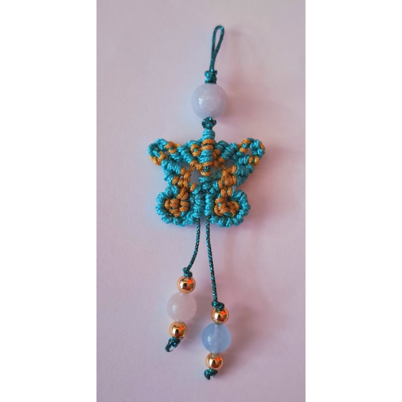 Pendentif en macramé de soie et morganite Papillon, création Martine Portelli