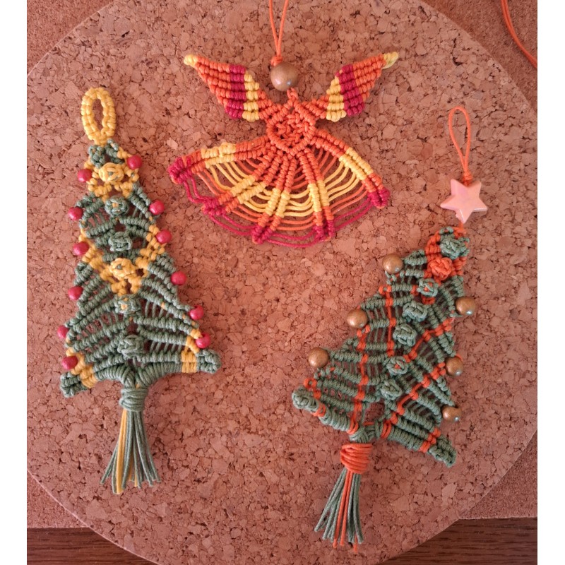 Lot de 3 décorations de Noël en macramé de coton ciré Orangé, création Martine Portelli