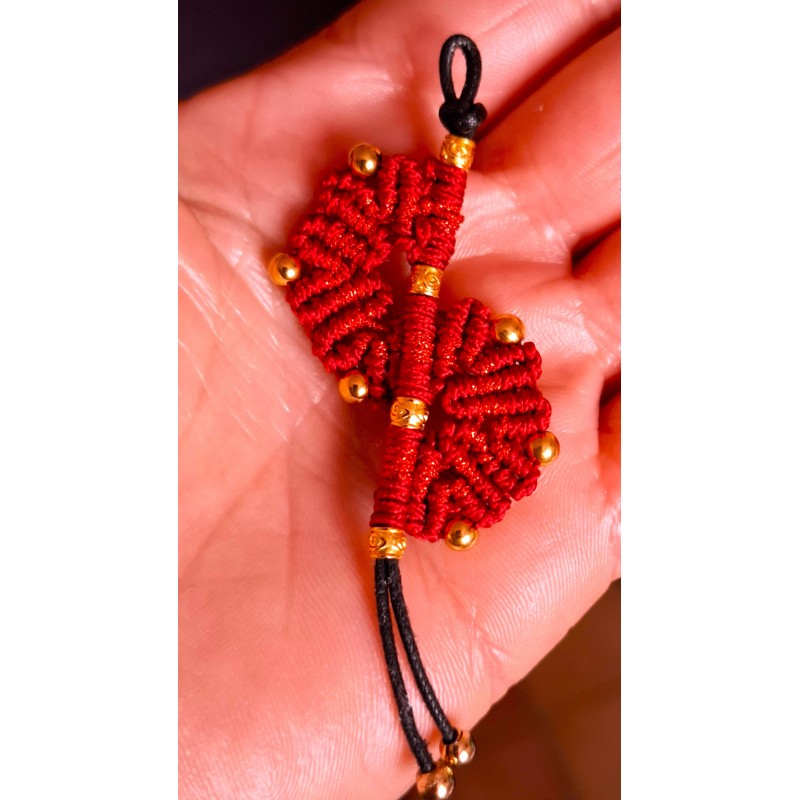 Pendentif en macramé de soie Valentine