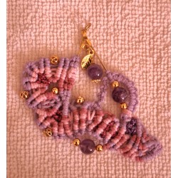 Pendentif en macramé de coton, soie et améthystes Lilas 2